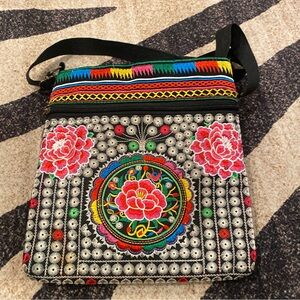 Bag, Floral Embroidered Crossbody
